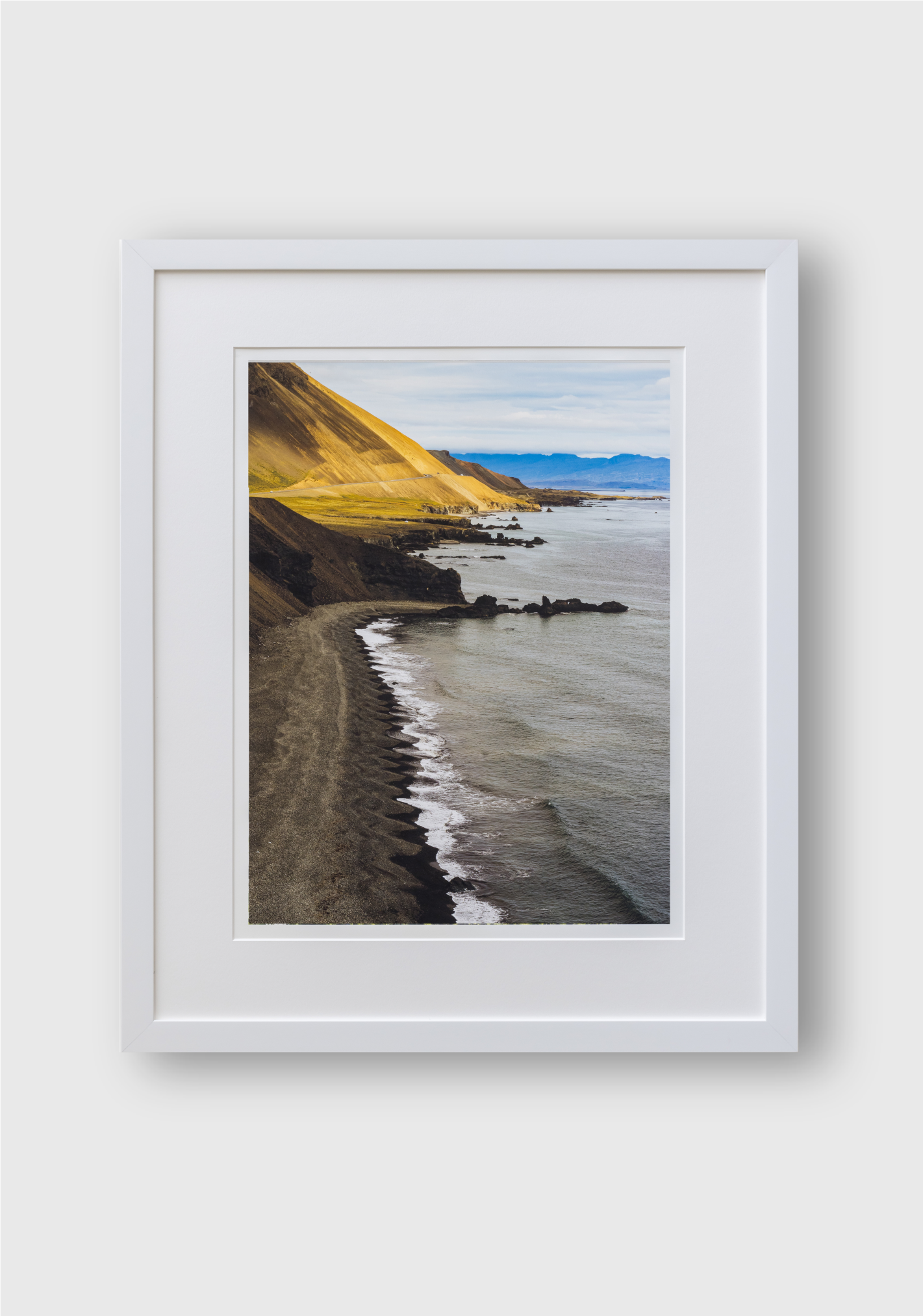 LON MCCROSKEY | Iceland Coast